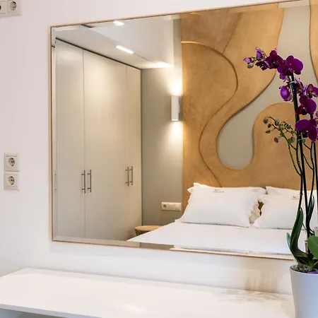 Pelago Loft スカラ・ポタミアス