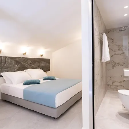 Pelago Loft スカラ・ポタミアス